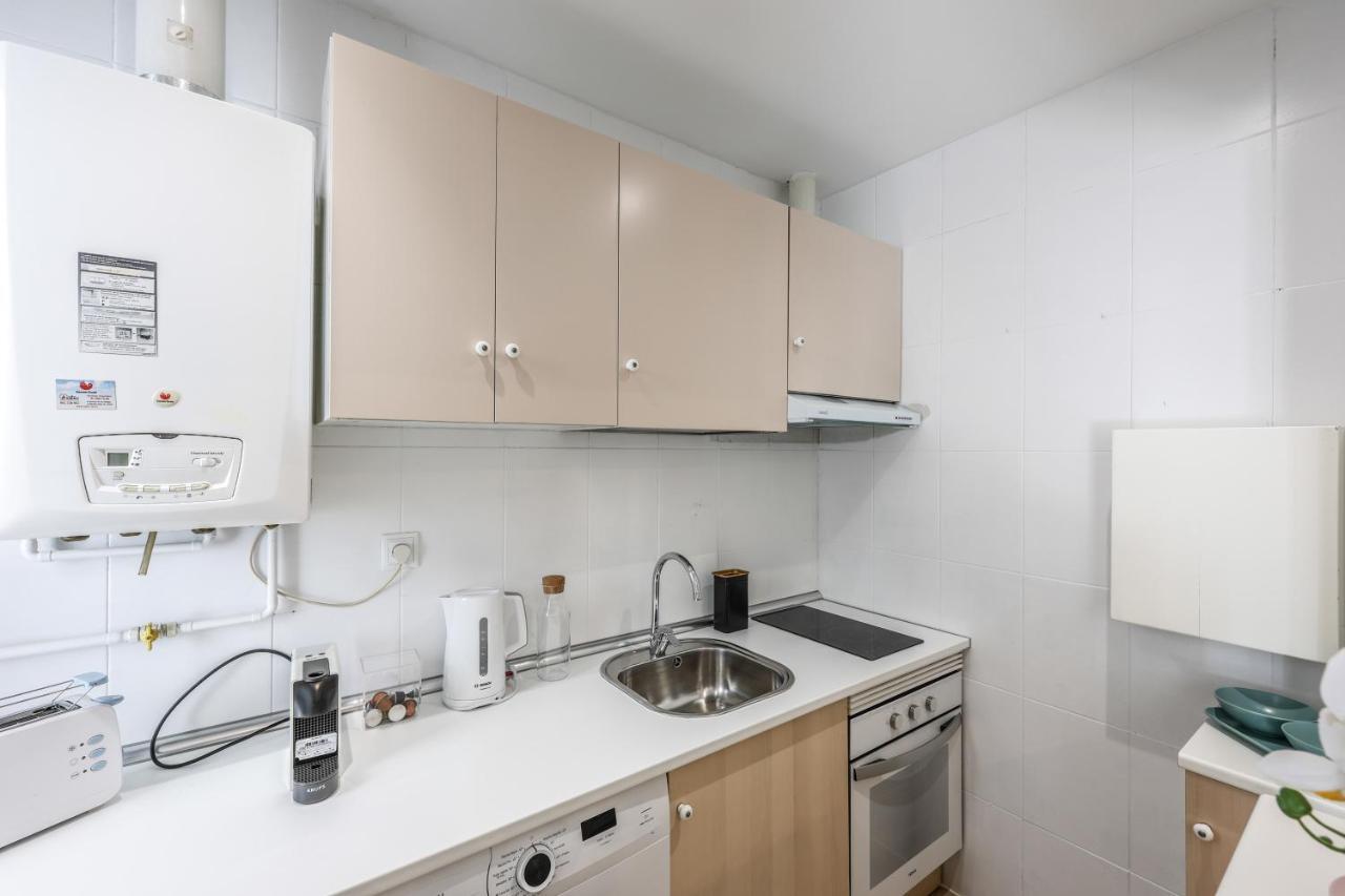 Tirso De Molina Apartment Madrid Exterior photo