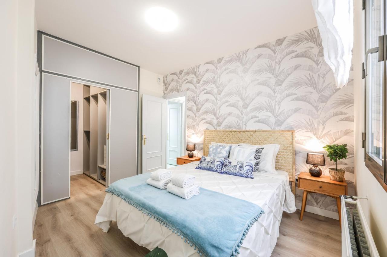Tirso De Molina Apartment Madrid Exterior photo